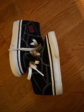 Toddler Half Cab - Vans - Sneakers with White Accents